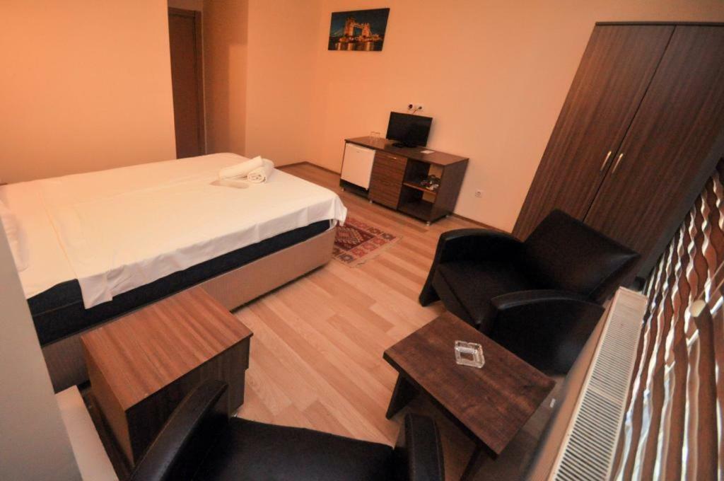 Blue Hotel Истанбул Екстериор снимка