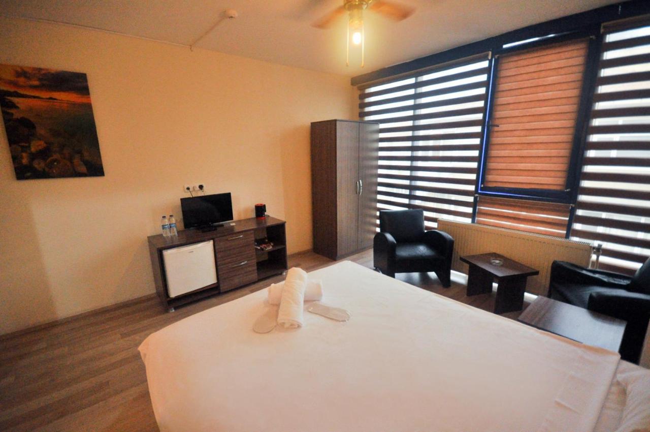 Blue Hotel Истанбул Екстериор снимка
