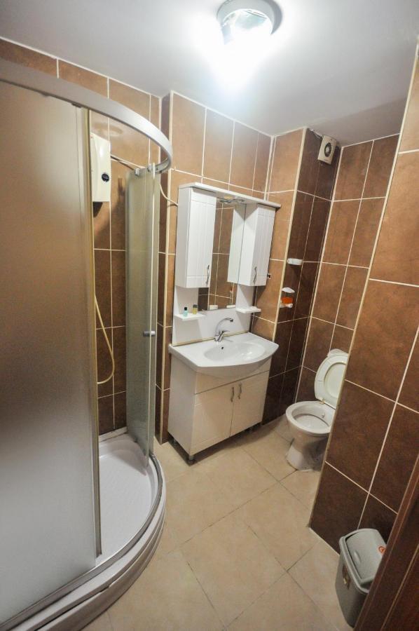 Blue Hotel Истанбул Екстериор снимка