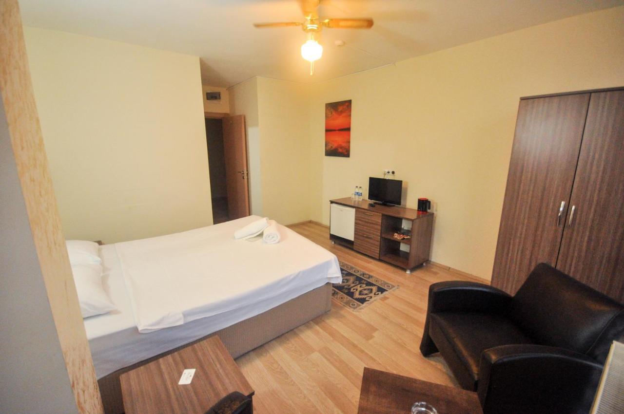 Blue Hotel Истанбул Екстериор снимка